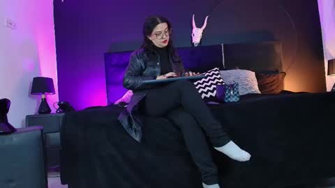 Snapshot of _jade_16 chatting on 16, 9, 2025 Miss Jade online show from 16, 9, 2025