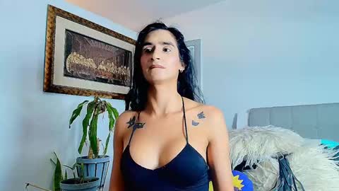 Snapshot of _jade_2 chatting on 10, 9, 2025 Jade  online show from 10, 9, 2025