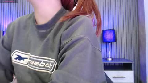 Mia online show from 10, 11, 2025