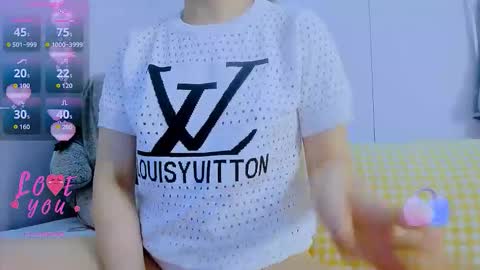 Snapshot of _joly_ chatting on 7, 6, 2026 Joly online show from 7, 6, 2026