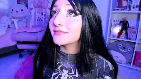 JULIANA online show from 13, 2, 2025