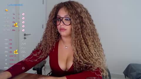 _just_a_queen_3 online show from 19, 2, 2026