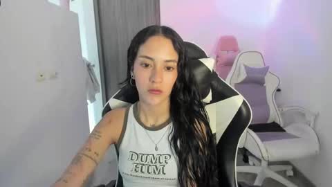 khloe sweet online show from 24, 10, 2025