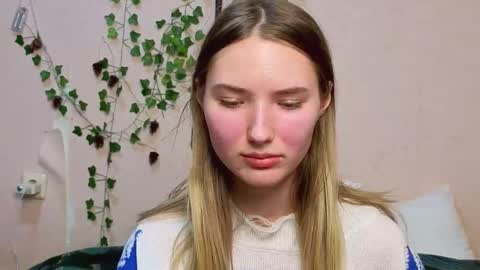 _kikiclark_ online show from 22, 2, 2026