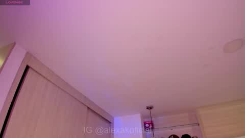 A L E X A online show from 25, 2, 2026