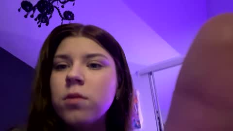 Molly   Emily online show from 7, 2, 2025