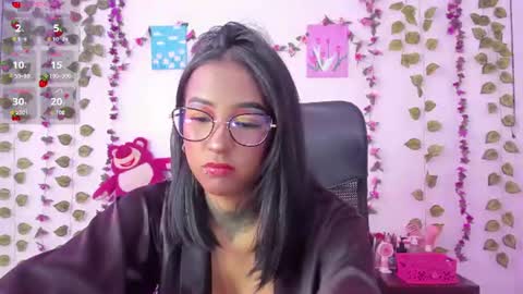 Snapshot of _kitty_moon2 chatting on 17, 6, 2026 Stefany online show from 17, 6, 2026