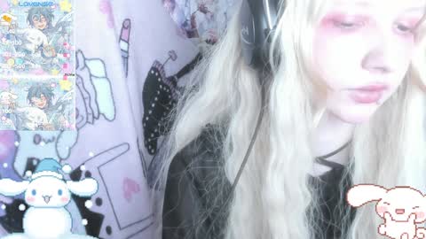  kuro  online show from 20, 12, 2024