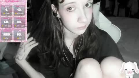  kuro  online show from 4, 4, 2026