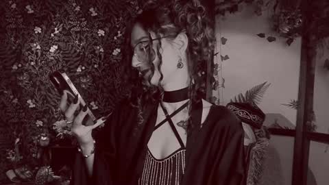 Lady Luna online show from 28, 12, 2024