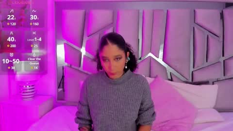 Lanna  online show from 19, 2, 2025