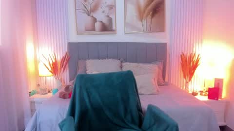 paulina  online show from 29, 6, 2026