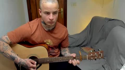 Layne online show from 13, 5, 2026