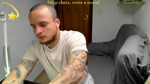 Snapshot of _layne chatting on 15, 7, 2026 Layne online show from 15, 7, 2026