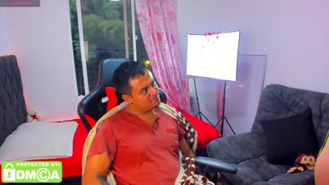 Snapshot of _leiablackley_ chatting on 5, 12, 2024 Sharon and Ed online show from 5, 12, 2024