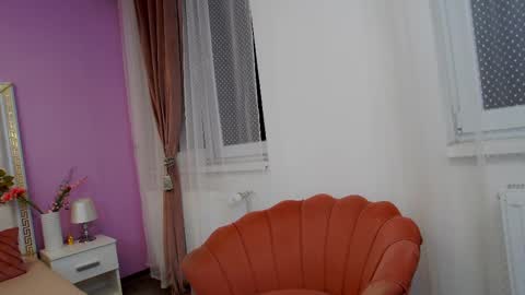 Lena Paul online show from 7, 3, 2025