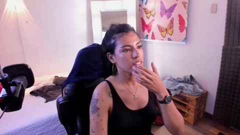 Snapshot of _lili_rose chatting on 16, 12, 2024 Lili online show from 16, 12, 2024