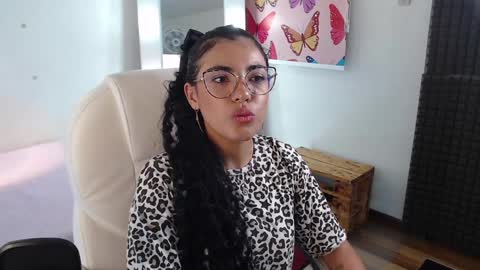 Snapshot of _lili_rose chatting on 20, 1, 2025 Lili online show from 20, 1, 2025