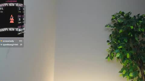 Snapshot of _little_misss chatting on 21, 1, 2025 Mila online show from 21, 1, 2025