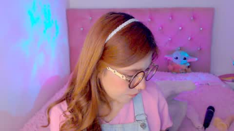 Snapshot of _lloou_ chatting on 19, 12, 2024 Sofia 3 online show from 19, 12, 2024