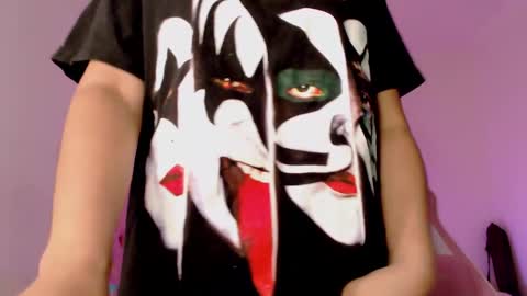 Snapshot of _lloou_ chatting on 11, 3, 2025 Sofia 3 online show from 11, 3, 2025