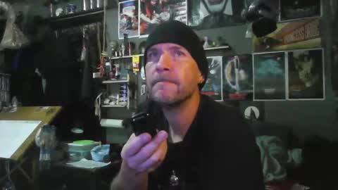 That guy online show from 10, 4, 2026