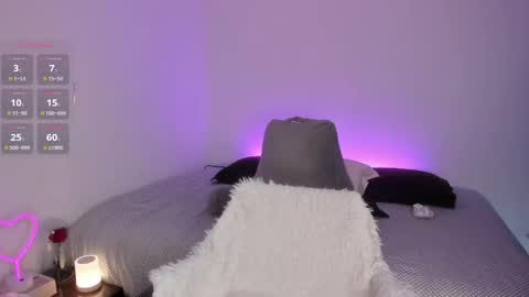   online show from 21, 9, 2025