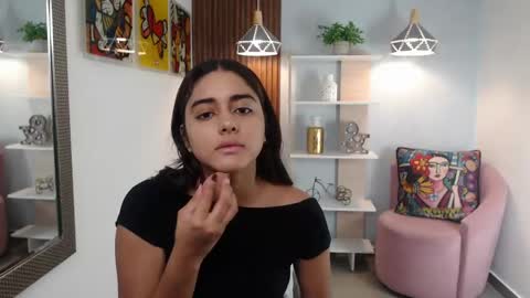 Snapshot of _lucy_grey chatting on 22, 5, 2026 Lucy online show from 22, 5, 2026
