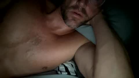 Snapshot of _lululeo_ chatting on 10, 9, 2025 _lululeo_ online show from 10, 9, 2025