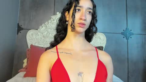 Snapshot of _luna_dupont_ chatting on 11, 12, 2024  Luna  online show from 11, 12, 2024