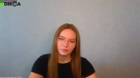 Welcome guys  Pleasure to see you all here  My name is Lysafeta and MichaelaTip menu is active Private is open  online show from 19, 2, 2025