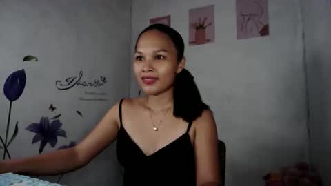 Snapshot of _m1ssj3n chatting on 4, 6, 2026 _m1ssj3n online show from 4, 6, 2026