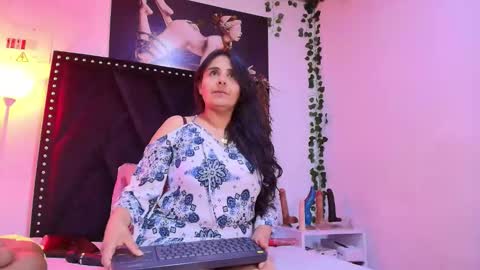 _marcela__ online show from 26, 2, 2026