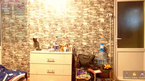 Snapshot of _mari___ chatting on 24, 12, 2024  Mari  online show from 24, 12, 2024