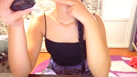 Snapshot of _mari___ chatting on 19, 9, 2025  Mari  online show from 19, 9, 2025