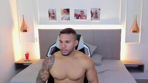 Snapshot of _matthew_santos_ chatting on 2, 6, 2026 _matthew_santos_ online show from 2, 6, 2026