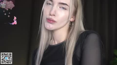 Elva and Kate  online show from 25, 9, 2025