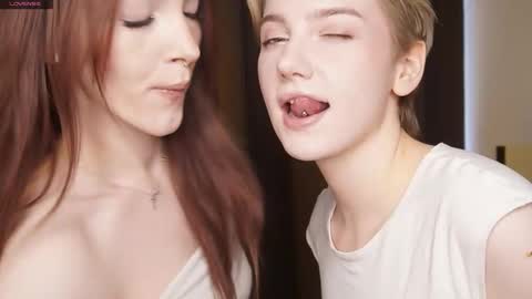 Elva and Kate  online show from 25, 2, 2026