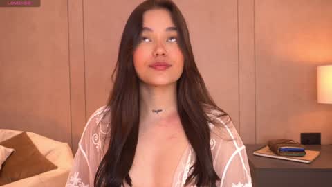     online show from 14, 12, 2024