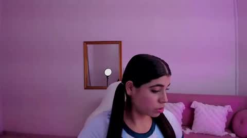  MIa blue 18  online show from 18, 11, 2025