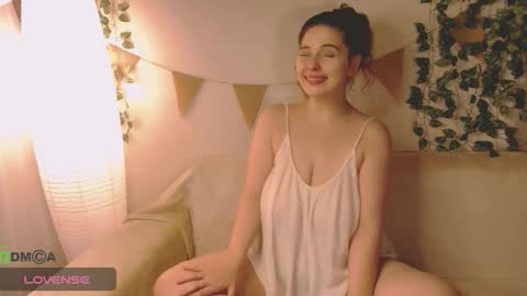 Mia online show from 27, 10, 2025