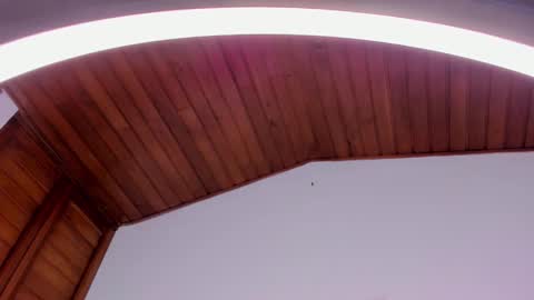 mia online show from 5, 3, 2026