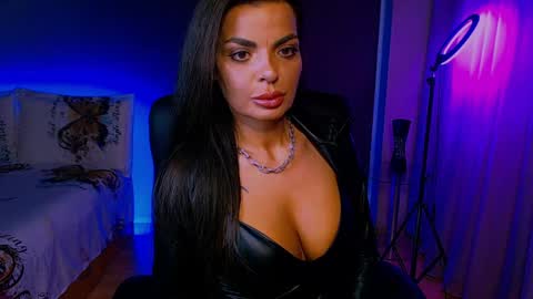 Milani online show from 15, 4, 2026