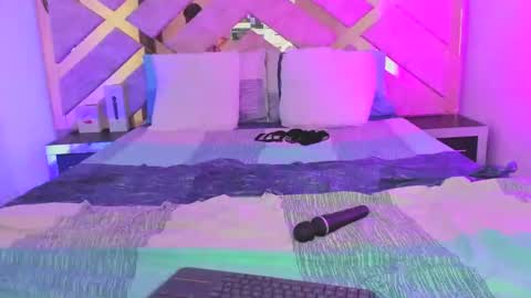 Khloe  online show from 10, 12, 2024