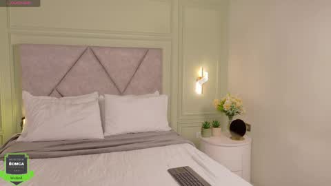 kimberley cruz online show from 2, 4, 2026