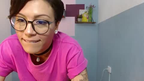 Sakura  online show from 2, 2, 2025