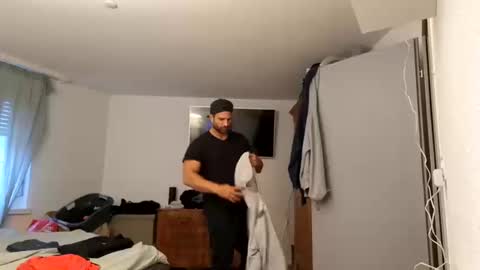 BENJI online show from 23, 9, 2025