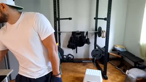 BENJI online show from 2, 10, 2025