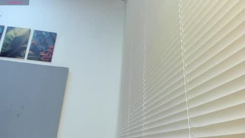 _molly_rosse_ online show from 22, 10, 2025