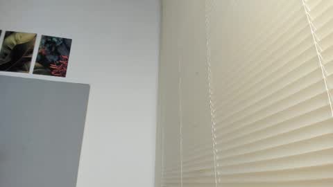 _molly_rosse_ online show from 6, 11, 2025